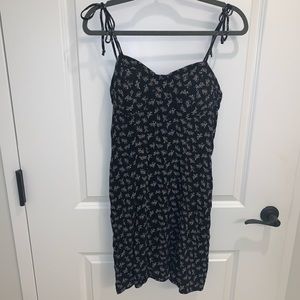American Eagle Black Floral Tie Strap Dress Size L